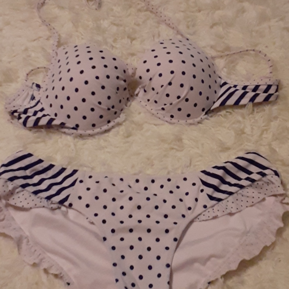 Victoria's Secret Cute/Sexy Bikini